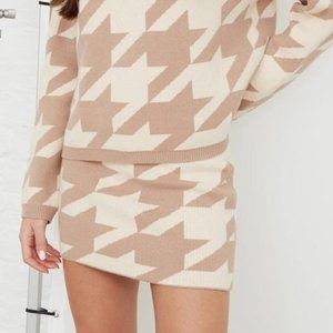 4th & Reckless Women's Nude Houndstooth Knitted, Size XXS  - New with Tags